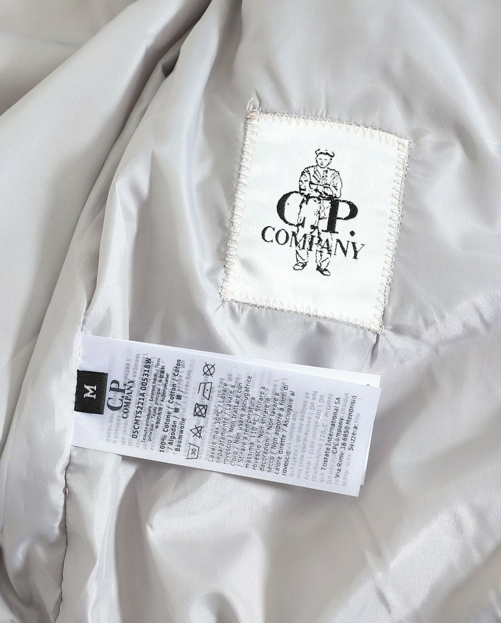 6_697Ud018svc1bybwnop91580_2vnt6j.jpg?type=e1920_std