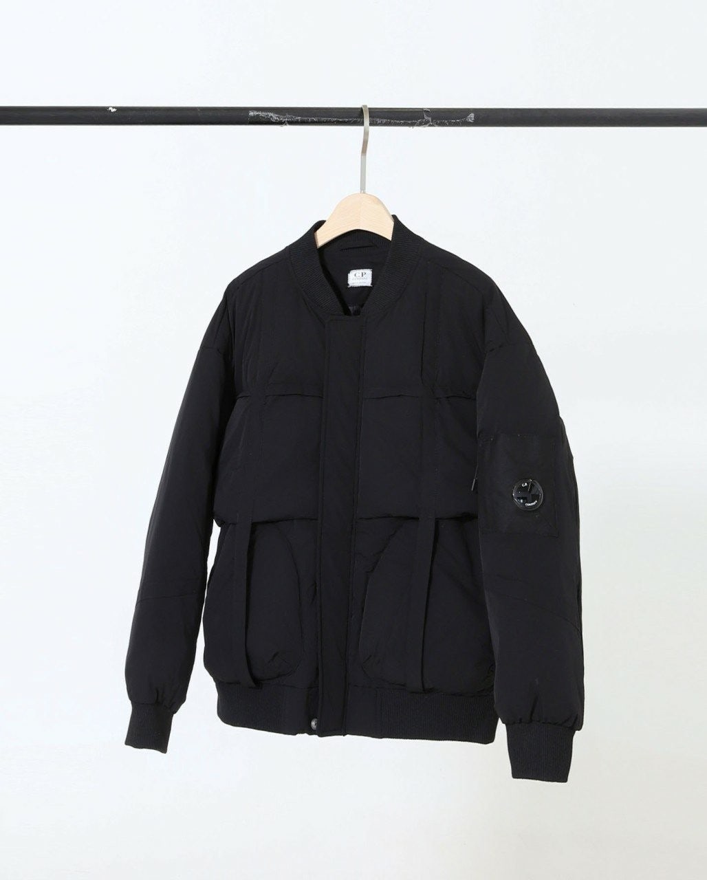 5_g97Ud018svc18maojh3pd0uk_2vnt6j.jpg?type=e1920_std