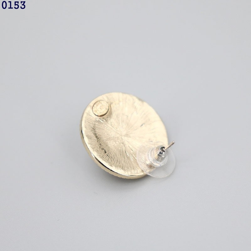 6_hfiUd018svc90khi3ip9jch_a9rdim.jpg