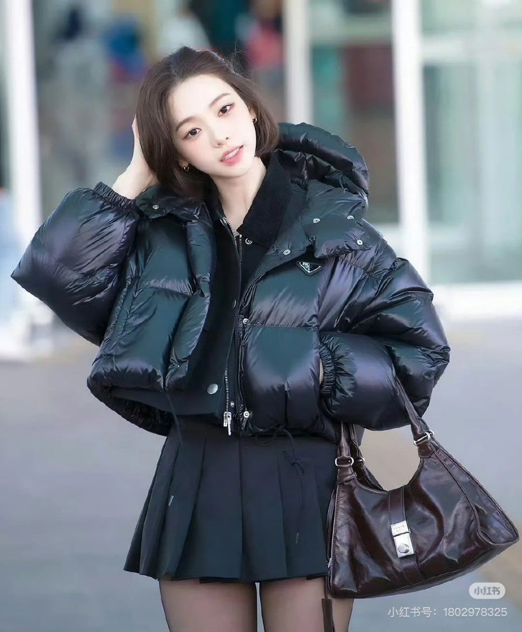 c_9ejUd018svc1e5jkjhla81zu_1mx42.jpg?type=e1920_std