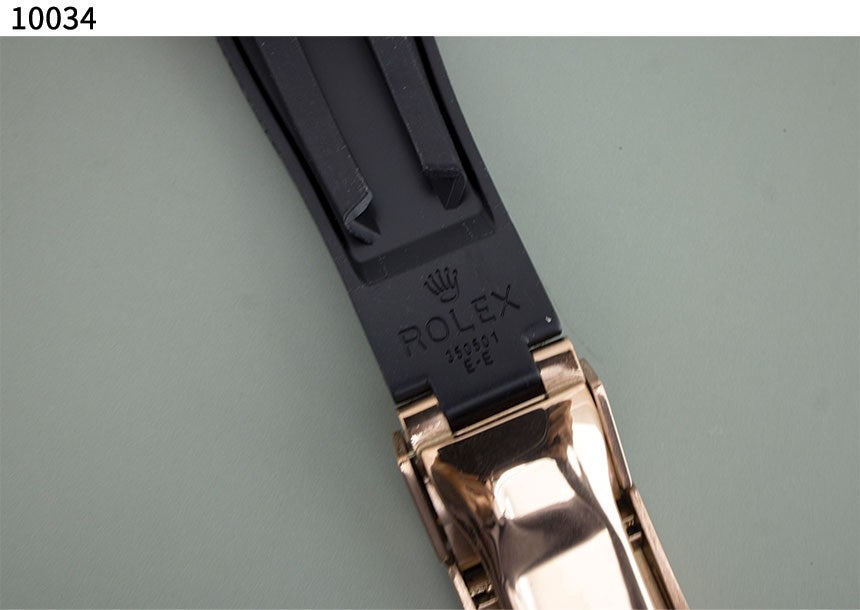 e_62aUd018svcukhzxz83pmjr_evzsoc.jpg