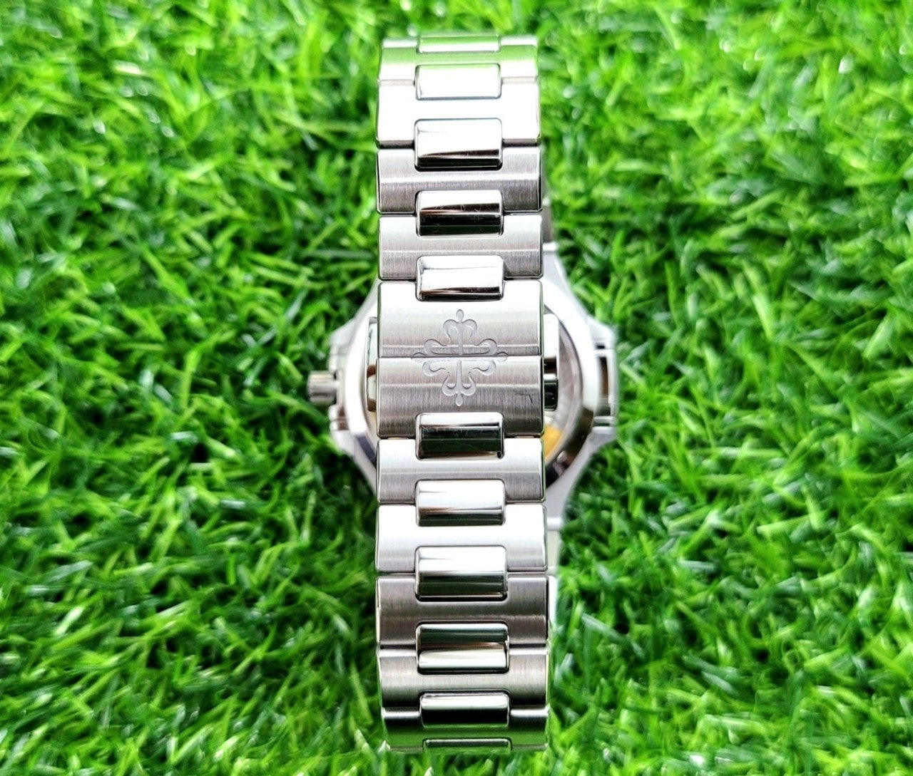 a_899Ud018svc1je25ulvtrsla_d3un28.jpg
