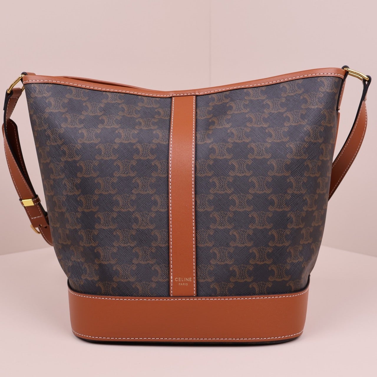 3_cfjUd018svc13q1xvsts8hvd_eg520k.jpg
