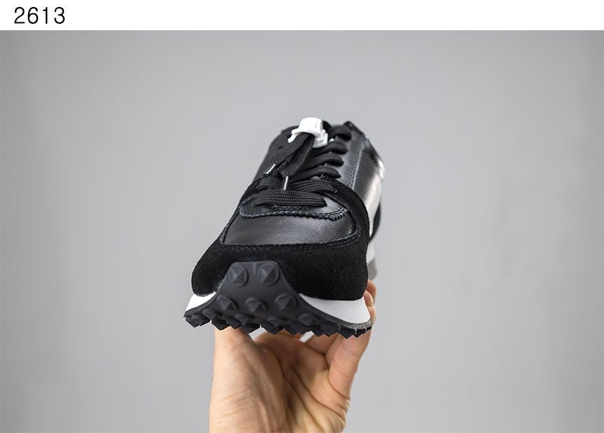 7_d63Ud018svc158xsz1m4yygc_evzsoc.jpg