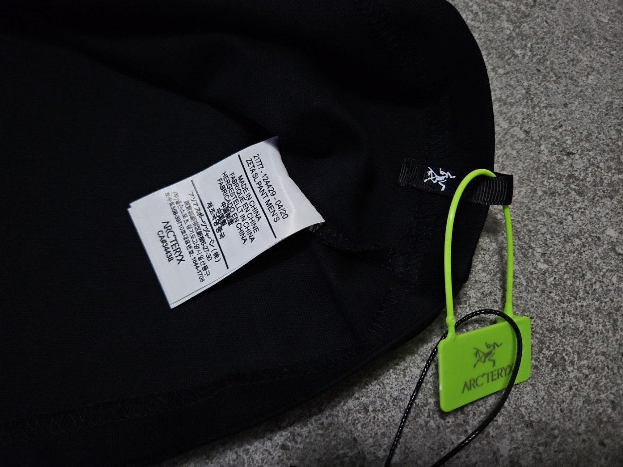 3_0j2Ud018svc1f613g8bfk2q2_20ltrc.jpg?type=e1920_std