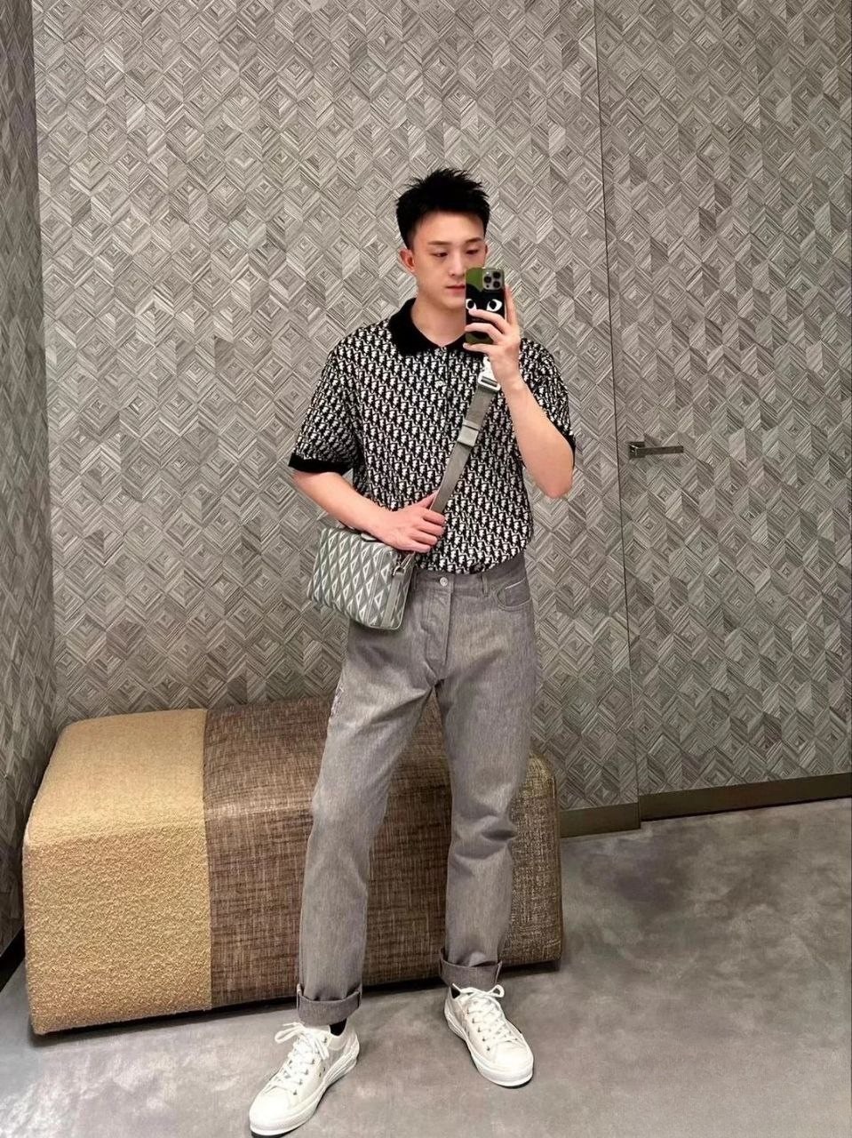 4_ee3Ud018svc1k2qs05vtf8dp_3ze1u3.jpg?type=e1920_std
