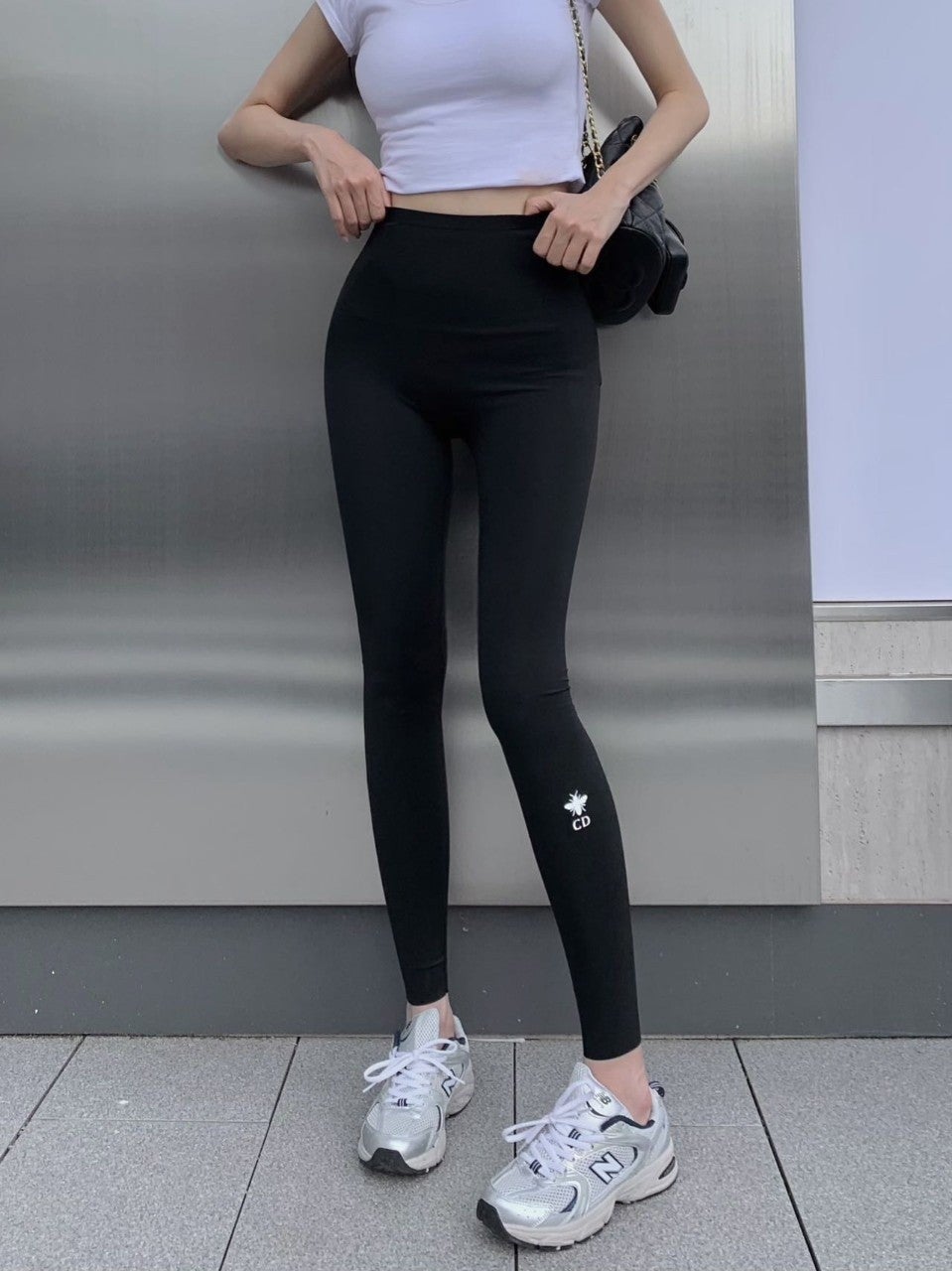 h_5fbUd018svc1btcj826b8e7_3ze1u3.jpg?type=e1920_std