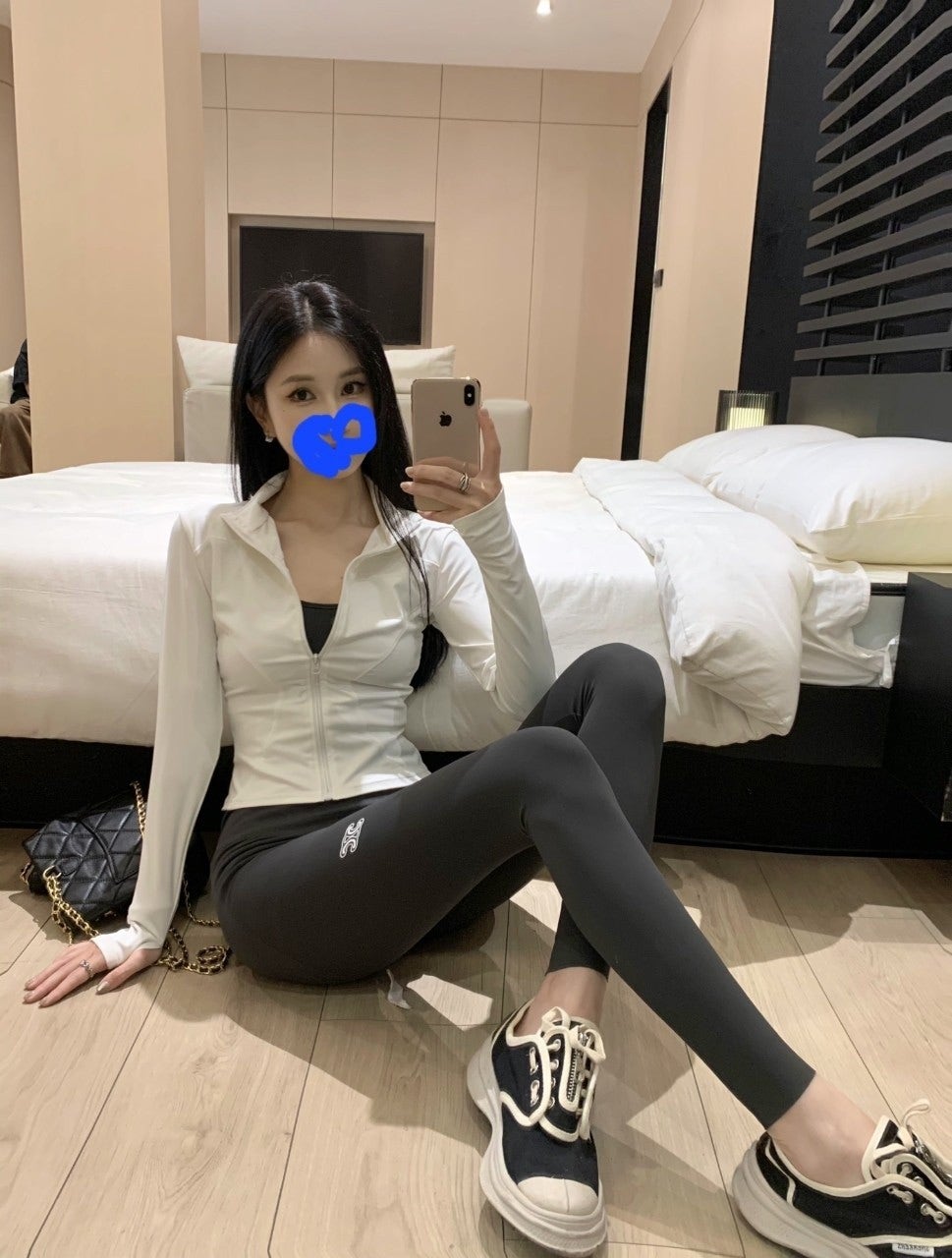 d_0fbUd018svc188i0ygur8h51_3ze1u3.jpg?type=e1920_std