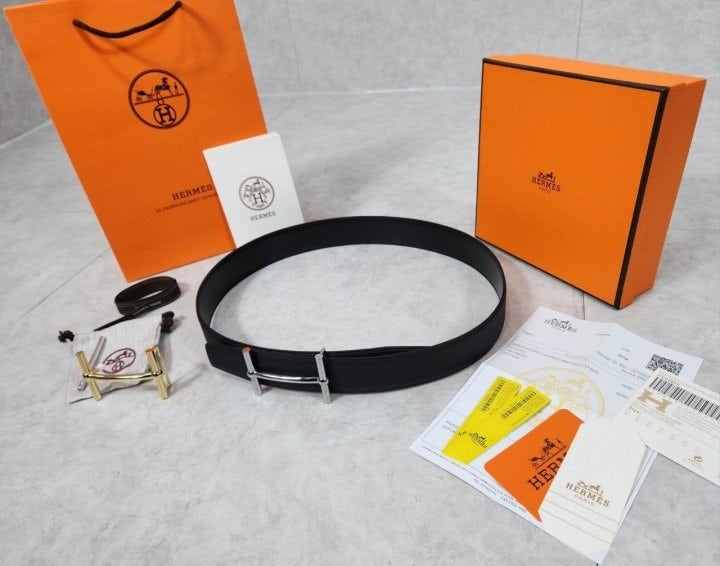 7_e03Ud018svc1crmbfj0nzin8_fciblk.jpg?type=e1920_std