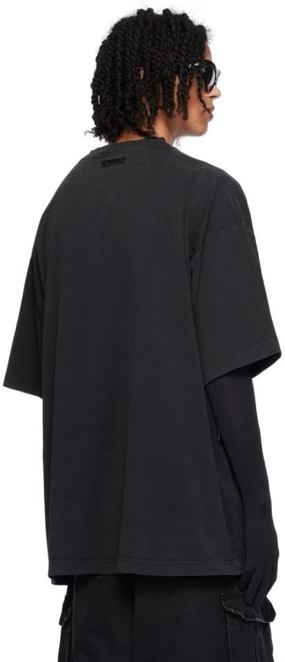 9_60aUd018svc1bbiw057ofym0_fciblk.jpg?type=e1920_std
