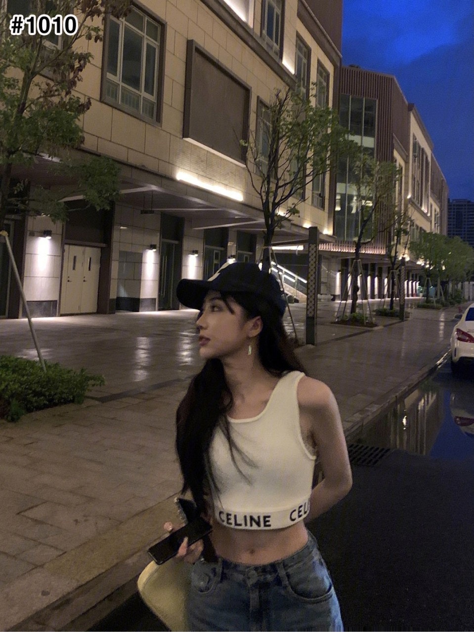 a_5dhUd018svc1r1rjarodj09u_3ze1u3.jpg?type=e1920_std