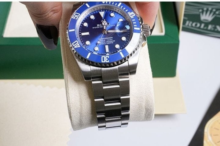4_2a5Ud018svccy170wi8laog_413zjm.jpg