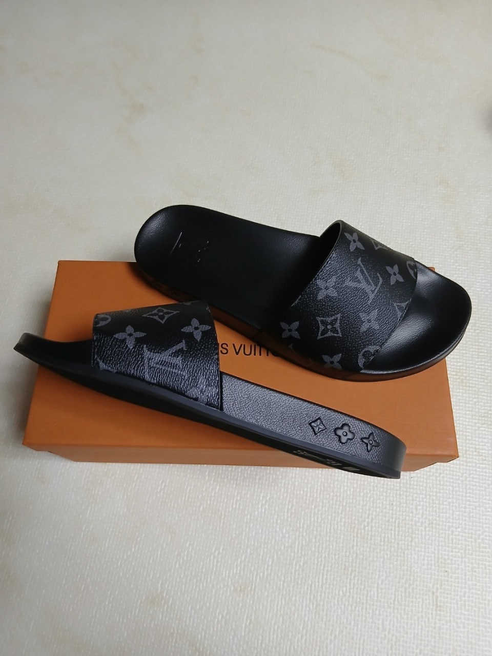 d_433Ud018svc1aq83ej8j6chj_eeiwrw.jpg?type=e1920_std