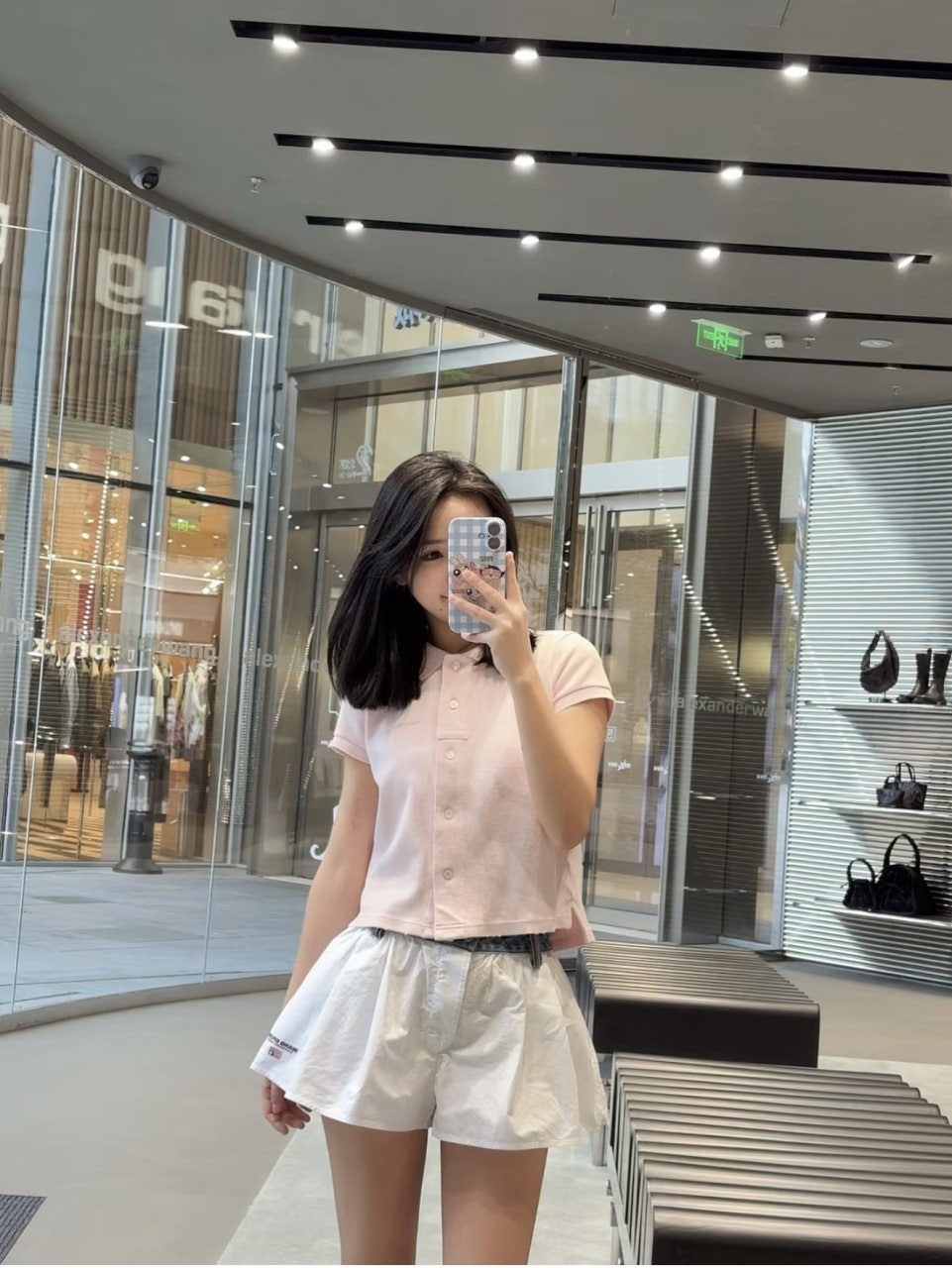 a_080Ud018svcl2vmuin6mnza_nmkvd6.jpg?type=e1920_std