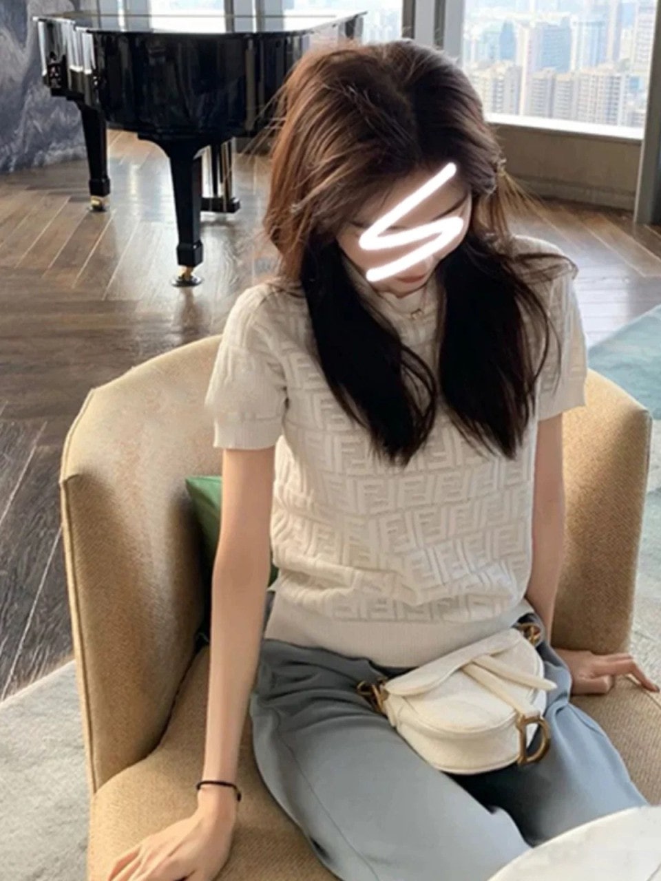 2_d88Ud018svc9847b0xu8dmj_1mx42.jpg?type=e1920_std