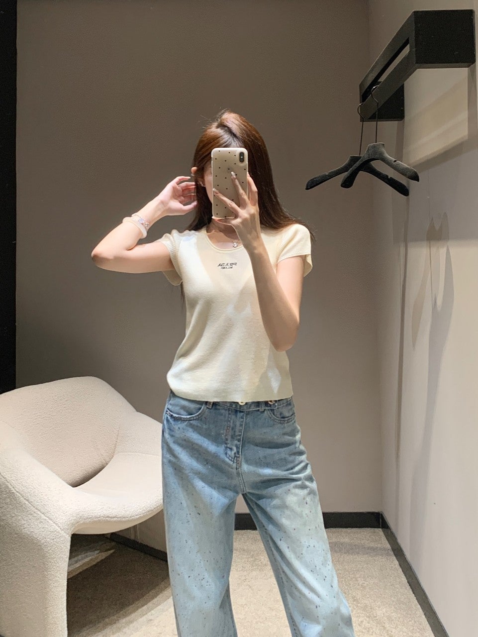 d_fbjUd018svc9pu2u9nmmab_1mx42.jpg?type=e1920_std