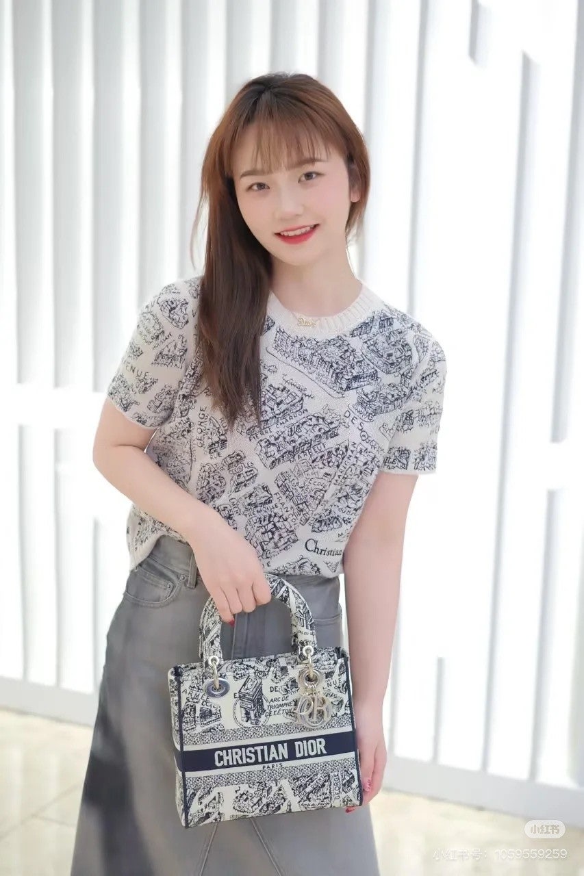 f_eajUd018svc4zsupsr5fumi_1mx42.jpg?type=e1920_std