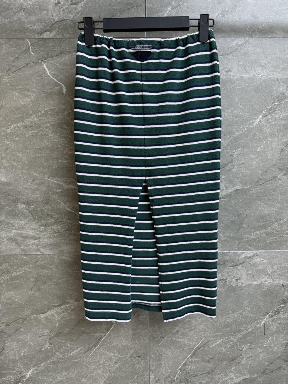 i_bagUd018svcg8nja545cc0p_nmkvd6.jpg?type=e1920_std