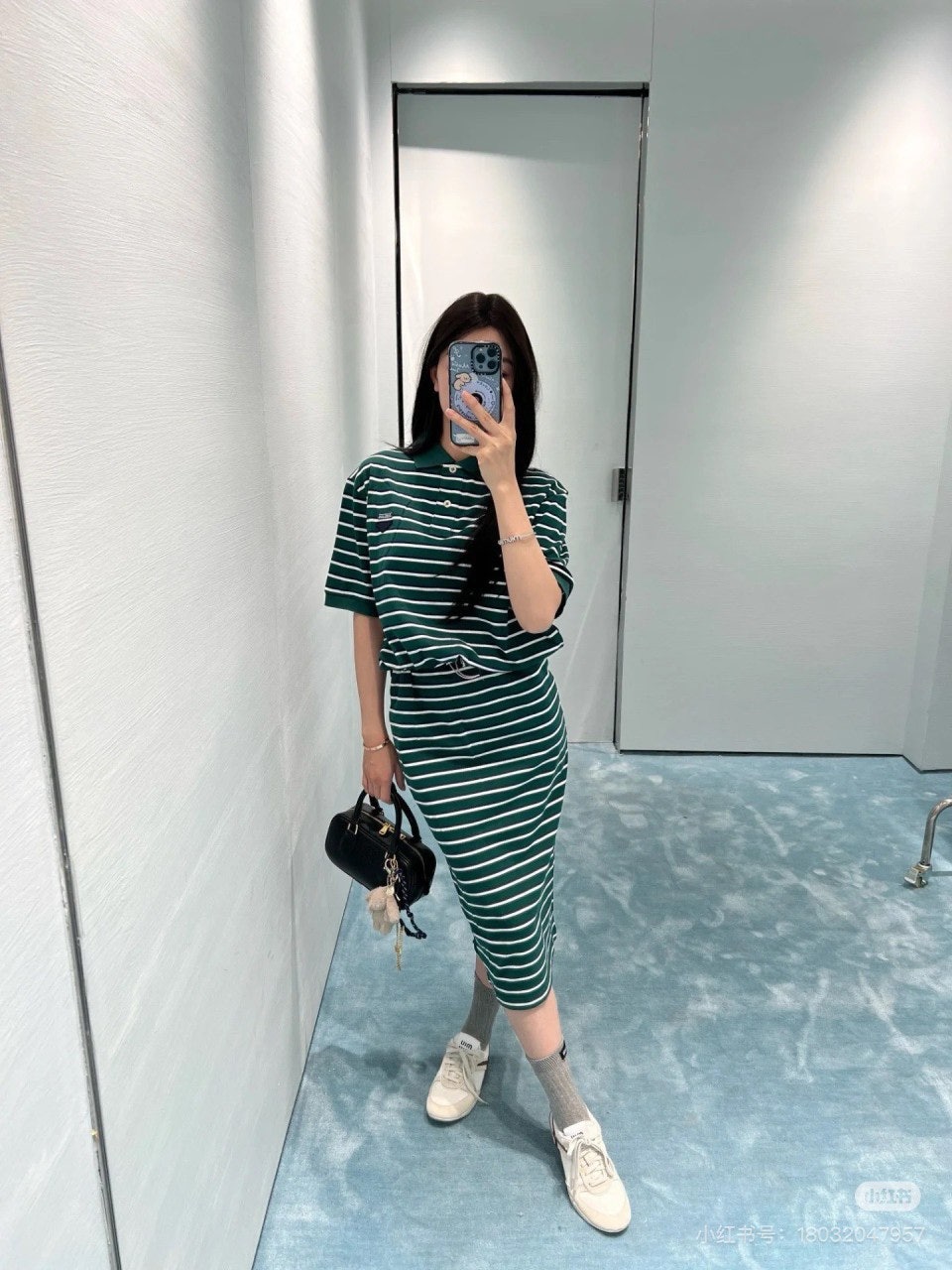 j_1agUd018svc1375jby86aihk_nmkvd6.jpg?type=e1920_std