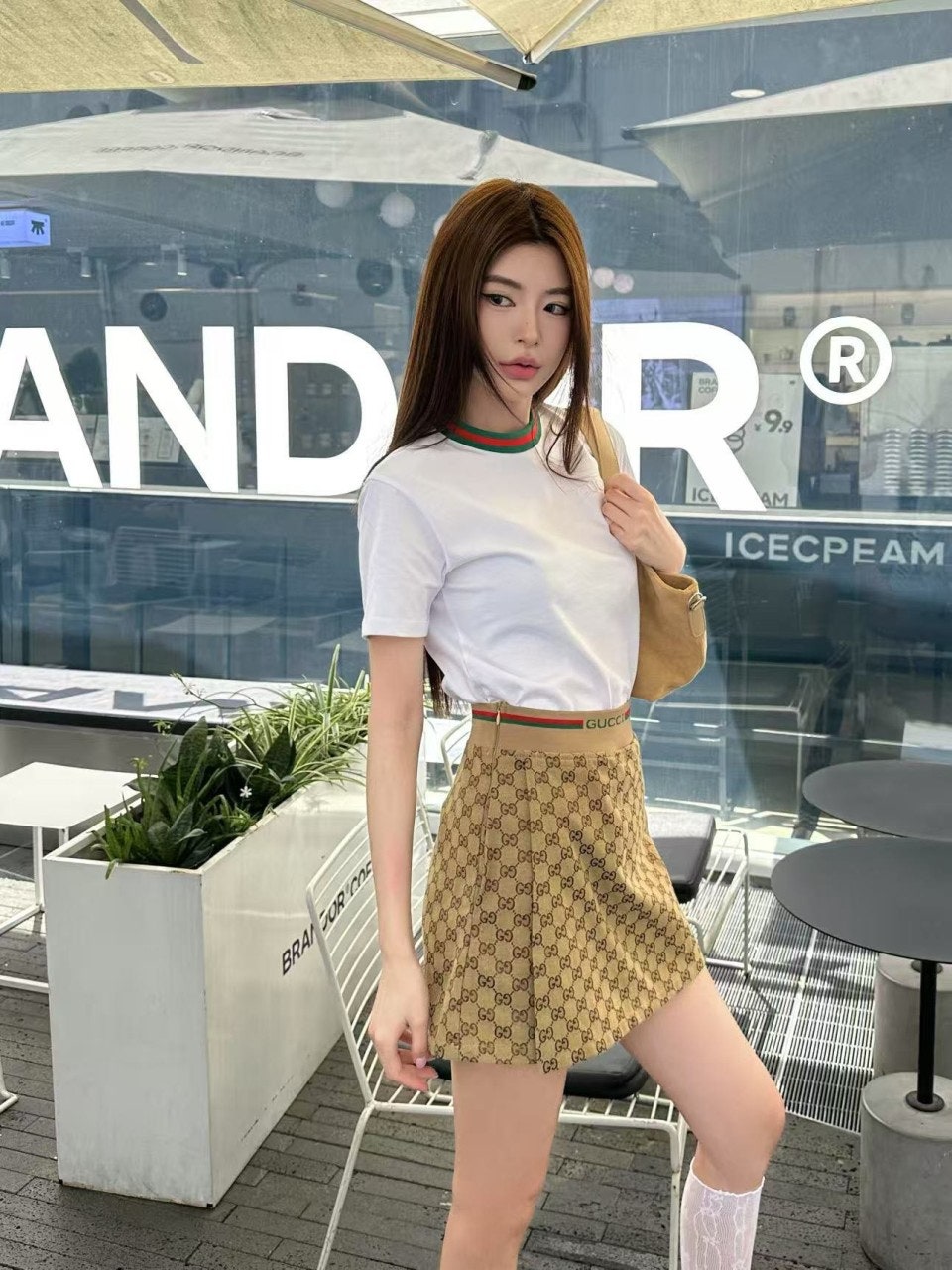 1_fh6Ud018svcoijv0lv6kqre_1mx42.jpg?type=e1920_std