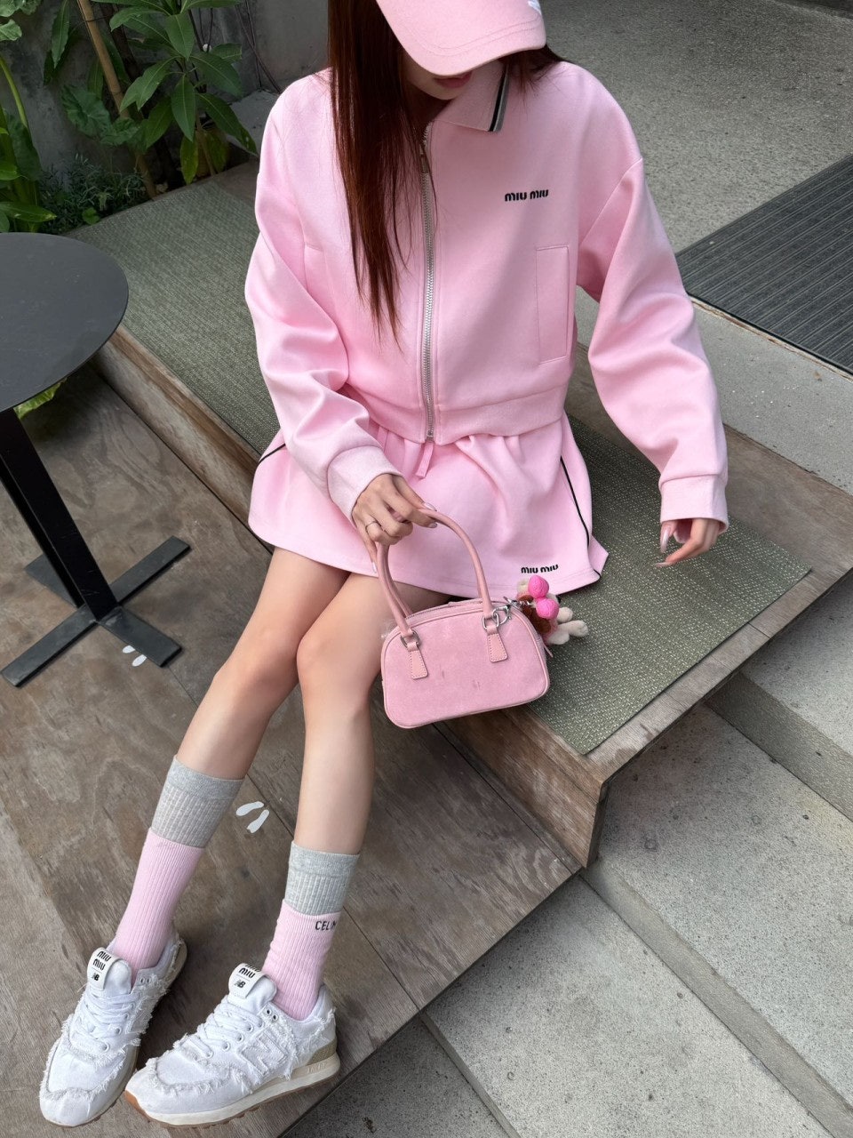 8_gi4Ud018svc107f6c2f0mh4t_1mx42.jpg?type=e1920_std