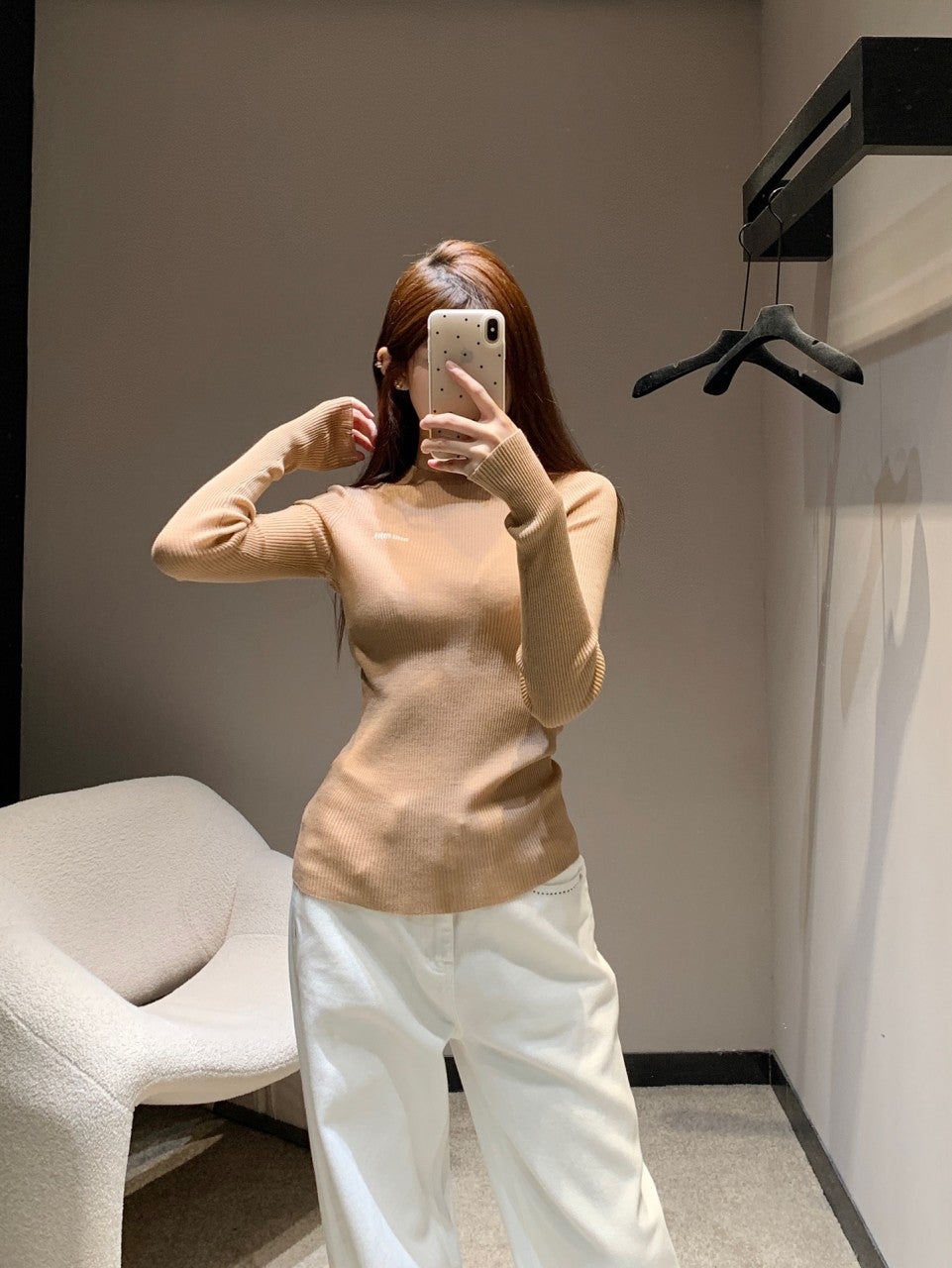 b_1i9Ud018svch6p6a0o82i5a_1mx42.jpg?type=e1920_std