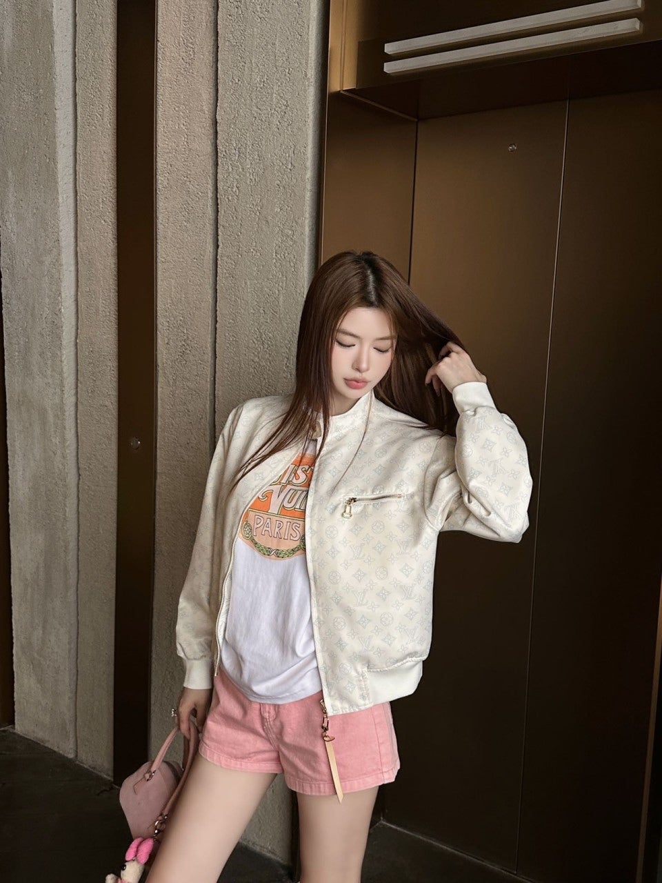 9_7h8Ud018svcut2soecurvsj_1mx42.jpg?type=e1920_std