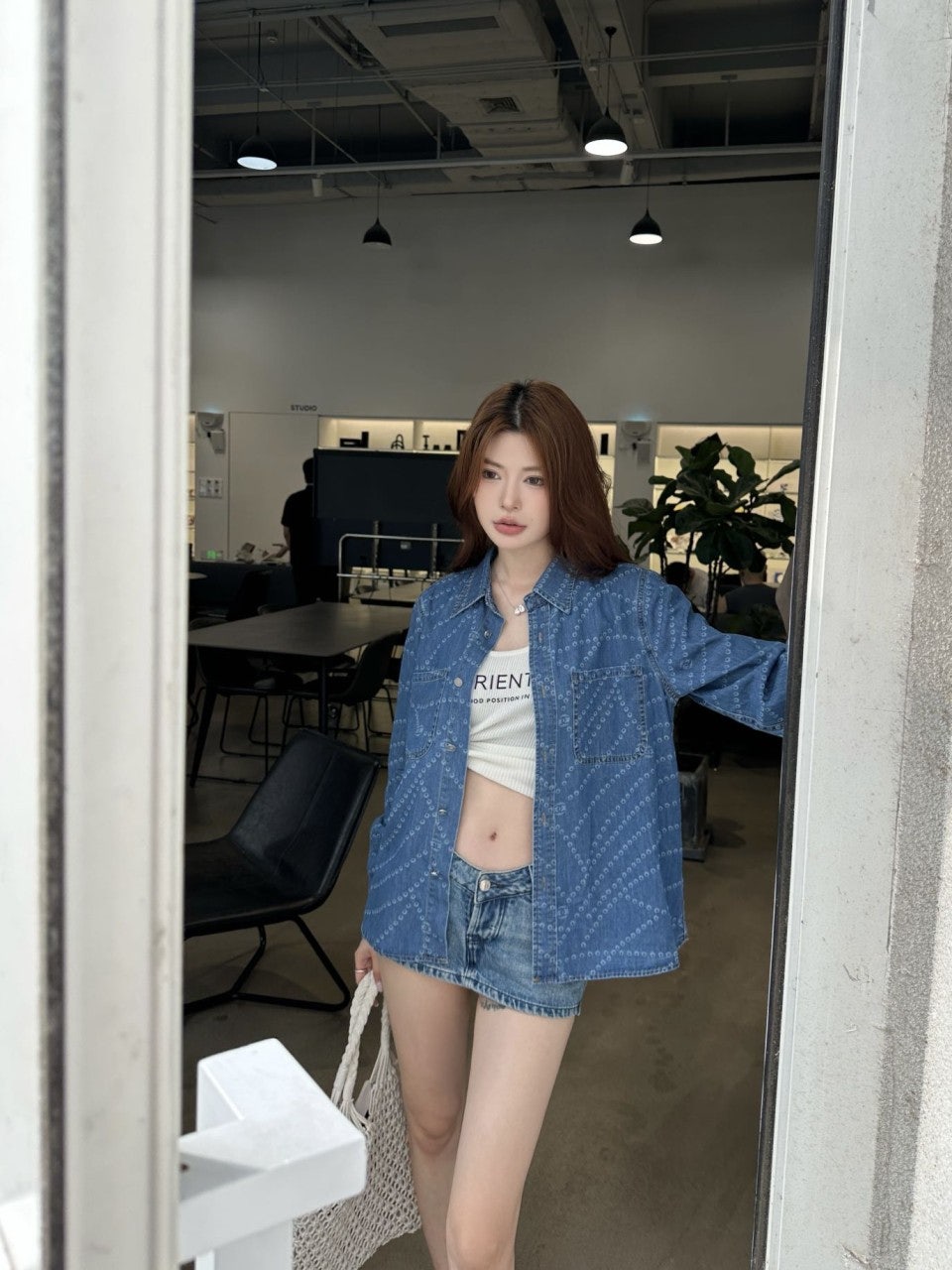 a_9h0Ud018svc1mptuod18f5iu_1mx42.jpg?type=e1920_std