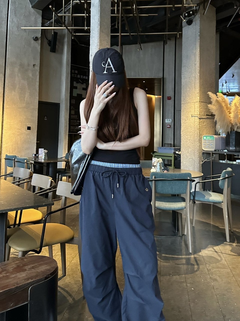 e_jh5Ud018svc1k9cynsbima6s_1mx42.jpg?type=e1920_std