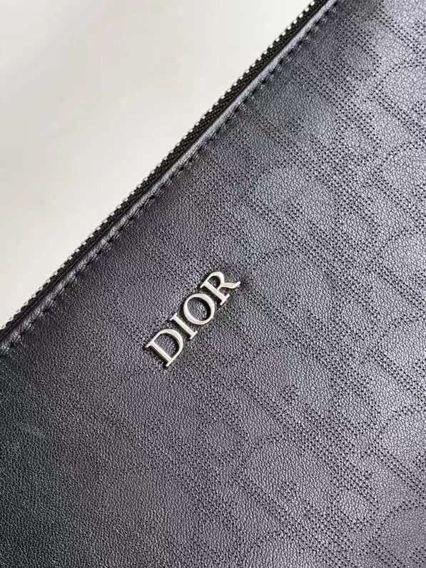 6_d6hUd018svcis24oowwq32p_qzj65b.jpg?type=e1920_std