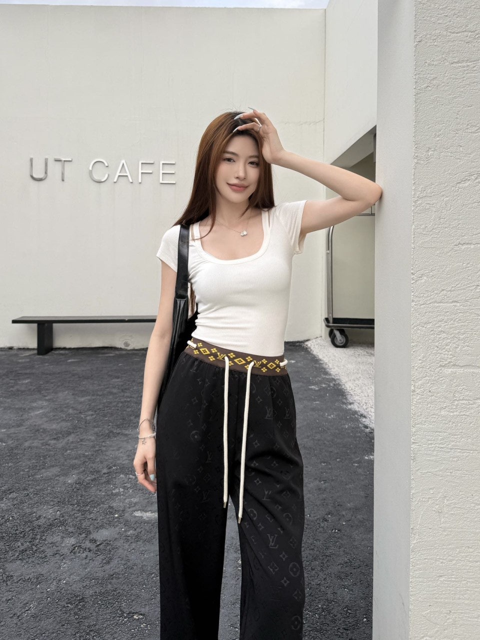 g_3d6Ud018svc3pbaan9sgtve_1mx42.jpg?type=e1920_std