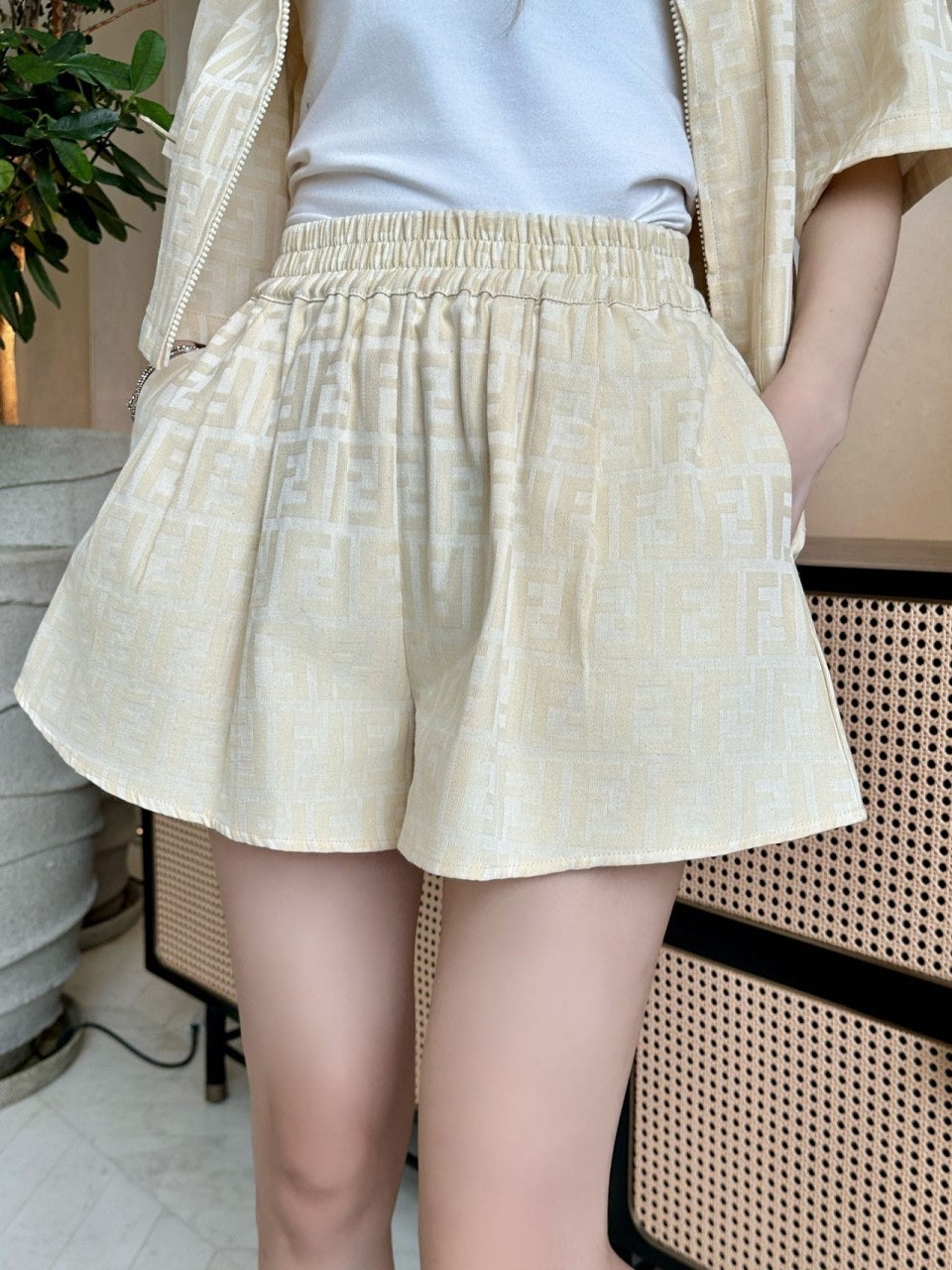 1_id1Ud018svc6z7v3b8nq8at_1mx42.jpg?type=e1920_std