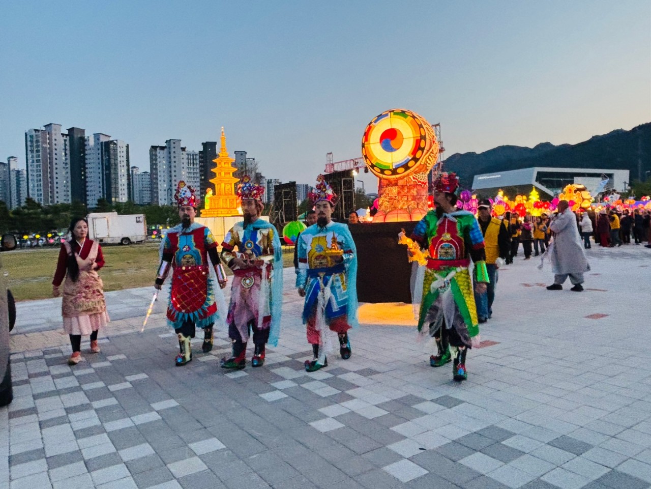 band images