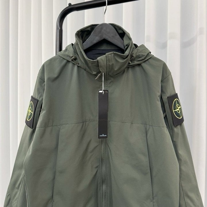 j_c67Ud018svcozj9lwsua5gh_ev04c0.jpg?type=e1920_std