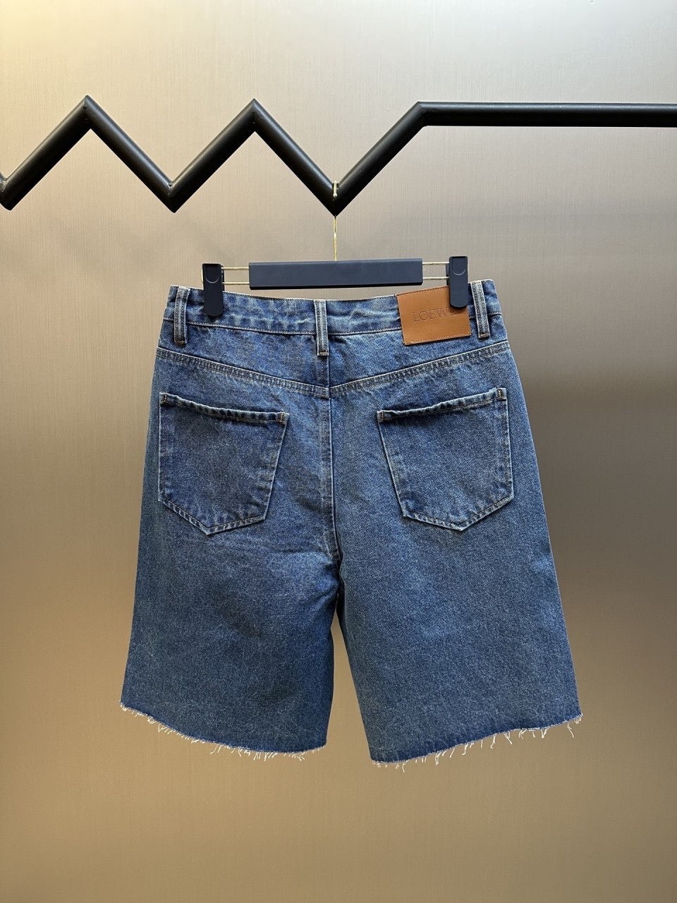 g_e39Ud018svcgf19lyzqwikq_1mx42.jpg?type=e1920_std