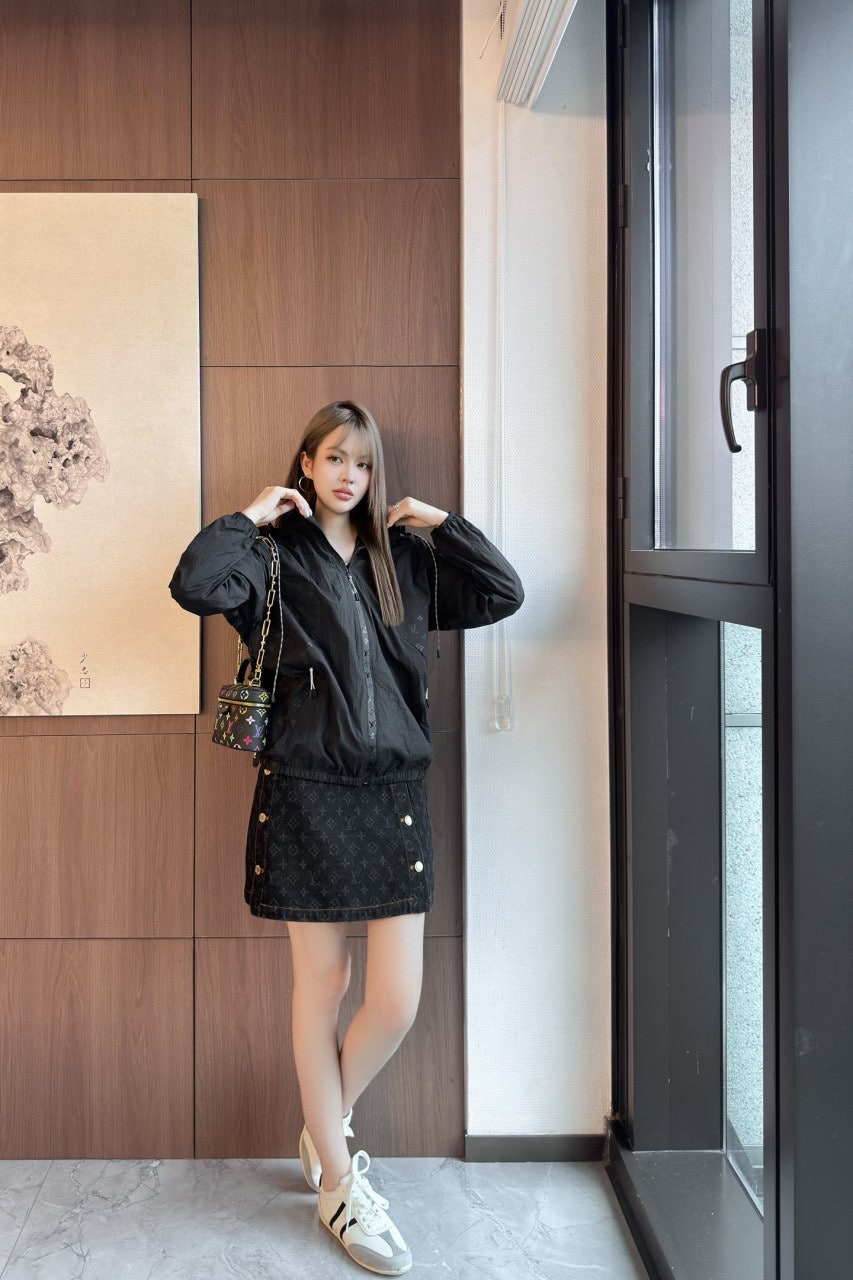 1_09fUd018svc1q5fhan3ivp6s_1mx42.jpg?type=e1920_std