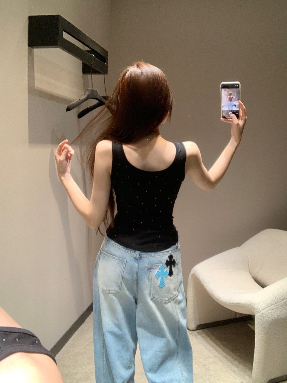 9_4b5Ud018svc1dok0zwwpeg9r_1mx42.jpg?type=e1920_std