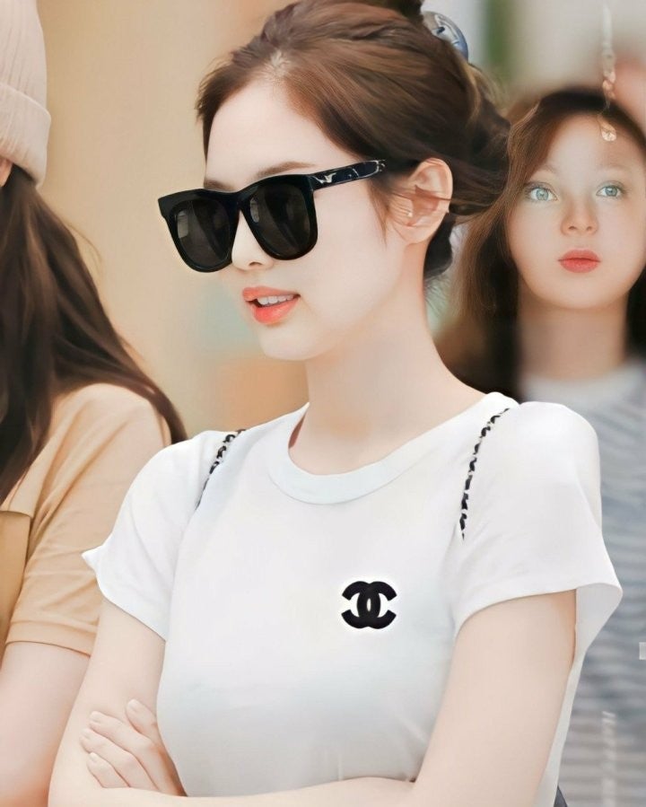j_aa8Ud018svcvxuosaowudd4_qzj65b.jpg?type=e1920_std