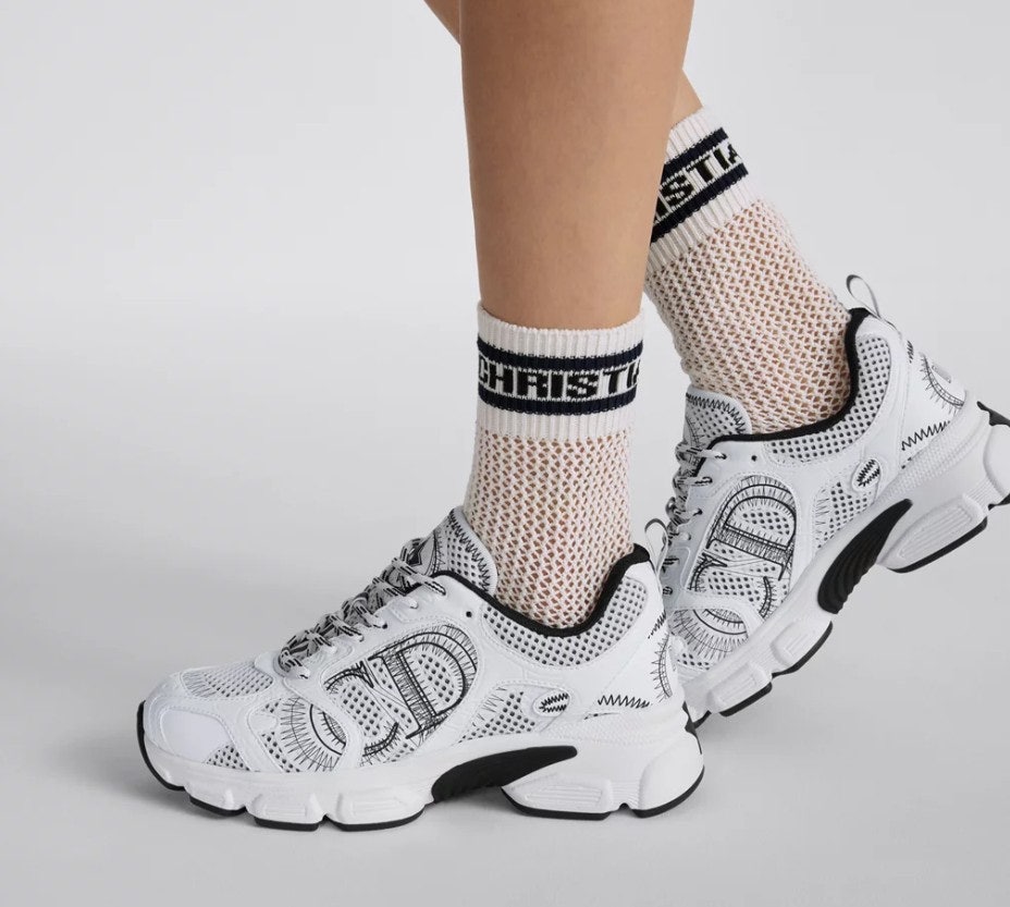 f_21iUd018svcxompt25khmke_ufr0z8.png