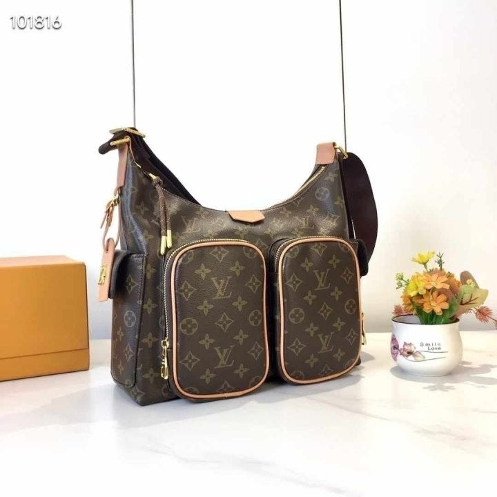 d_ih8Ud018svc18ztr4k79rymt_fciblk.jpg?type=e1920_std
