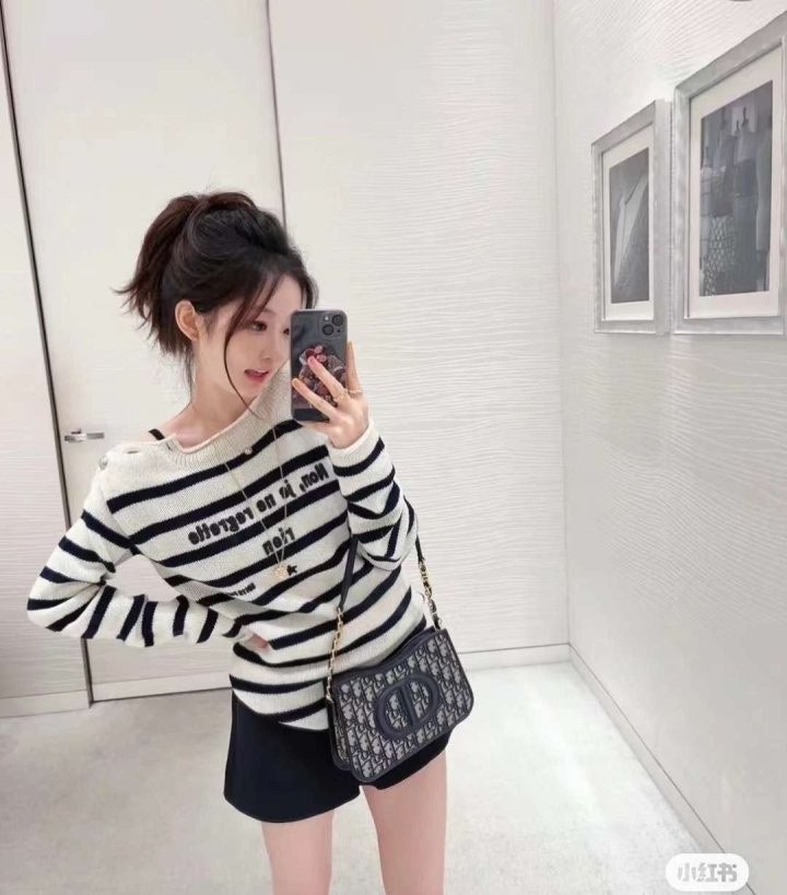 d_9hcUd018svc1xe3kaa0ainw6_fciblk.jpg?type=e1920_std