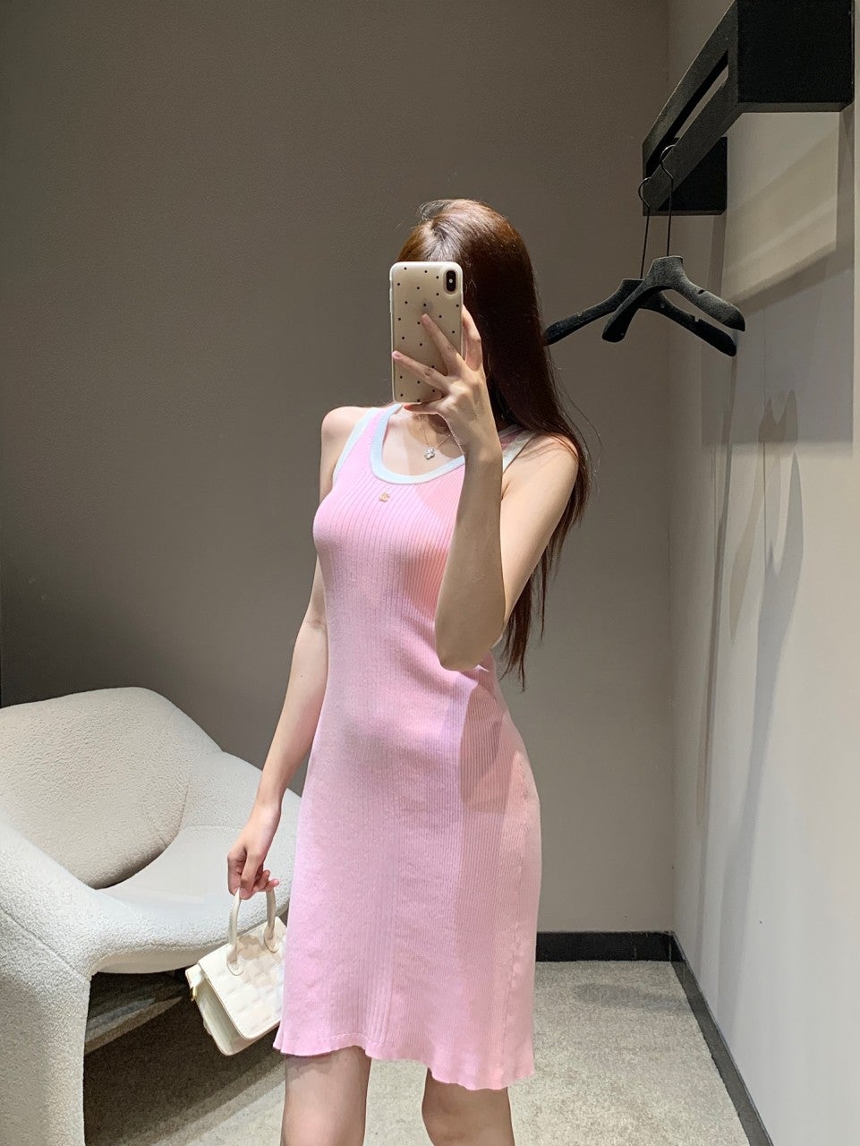 e_54bUd018svc1gpoojpzg8bgc_1mx42.jpg?type=e1920_std