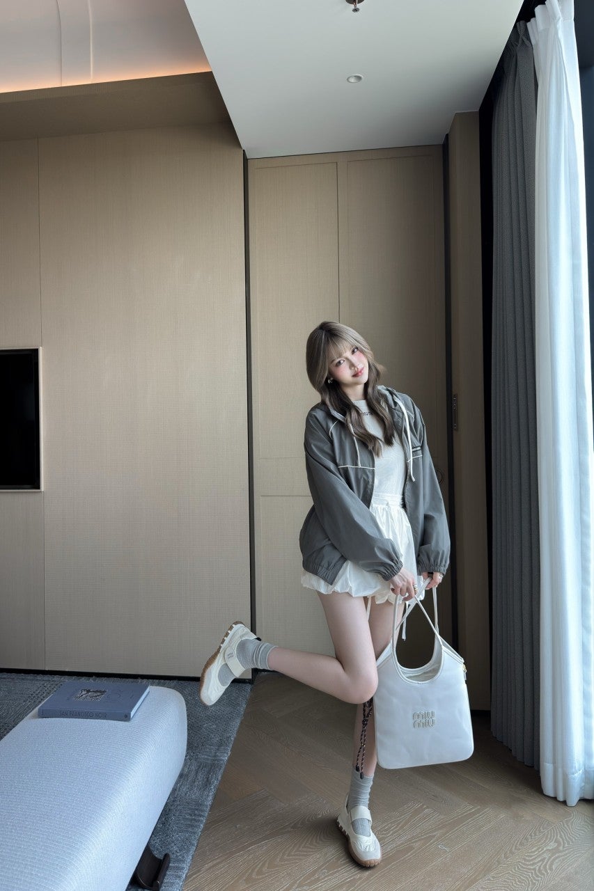5_b30Ud018svc1pr2i8hhuu3z6_1mx42.jpg?type=e1920_std