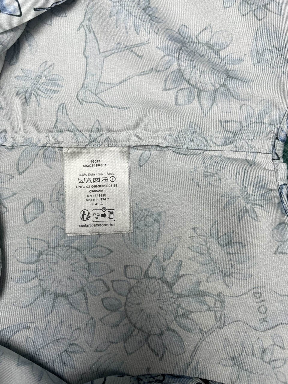 8_ba7Ud018svc1fjliijmasf6j_1mx42.jpg?type=e1920_std