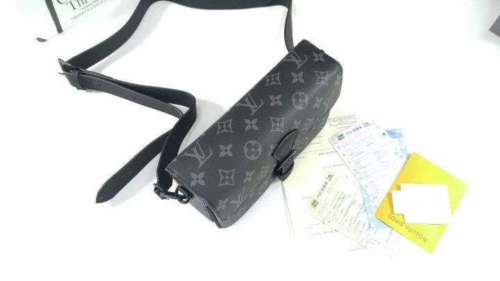 c_42aUd018svcqs04cdjosdt9_fciblk.jpg?type=e1920_std