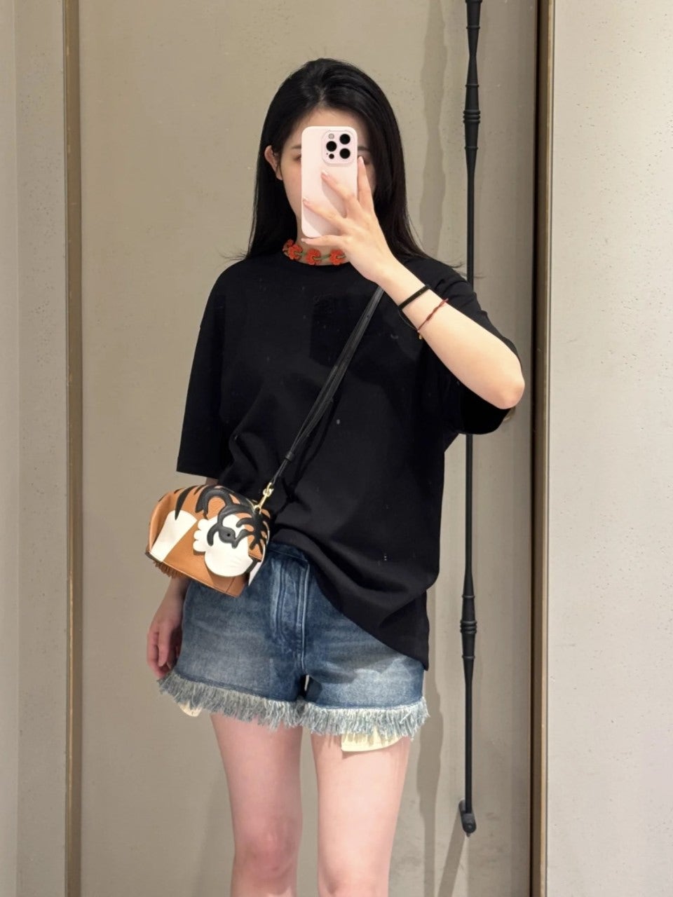 4_idbUd018svcnijr0q1c23sw_1mx42.jpg?type=e1920_std