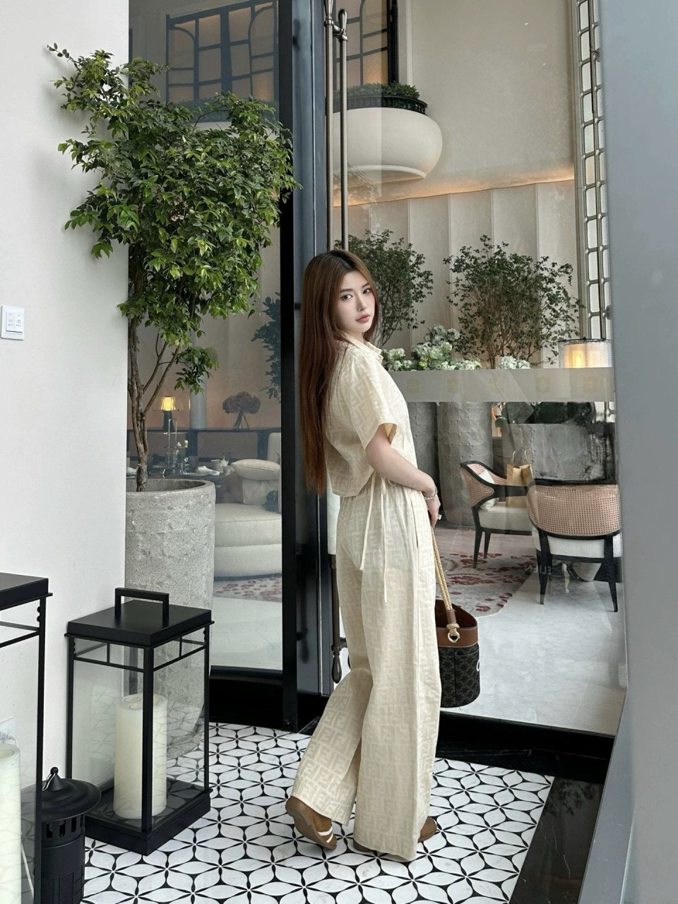 4_1e1Ud018svcwn8usya26vuk_1mx42.jpg?type=e1920_std