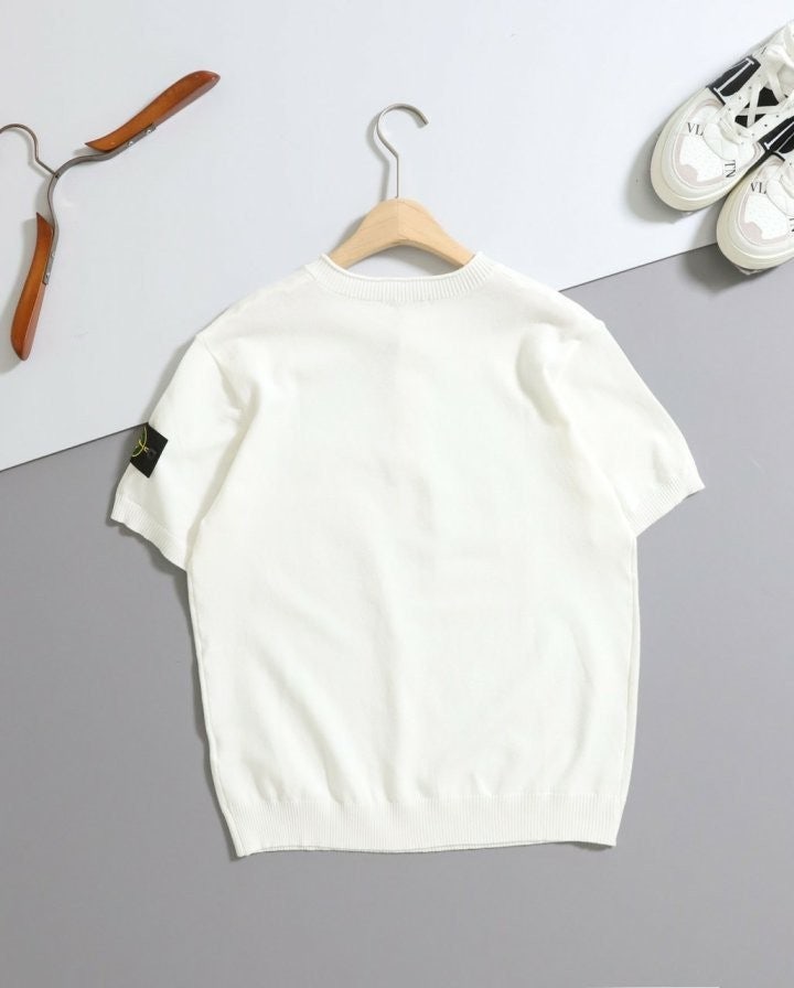 2_9j4Ud018svc139r0xisngrfd_2vnt6j.jpg?type=e1920_std