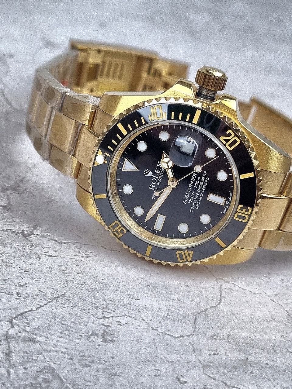 a_432Ud018svcay5wqujz816m_413zjm.jpg