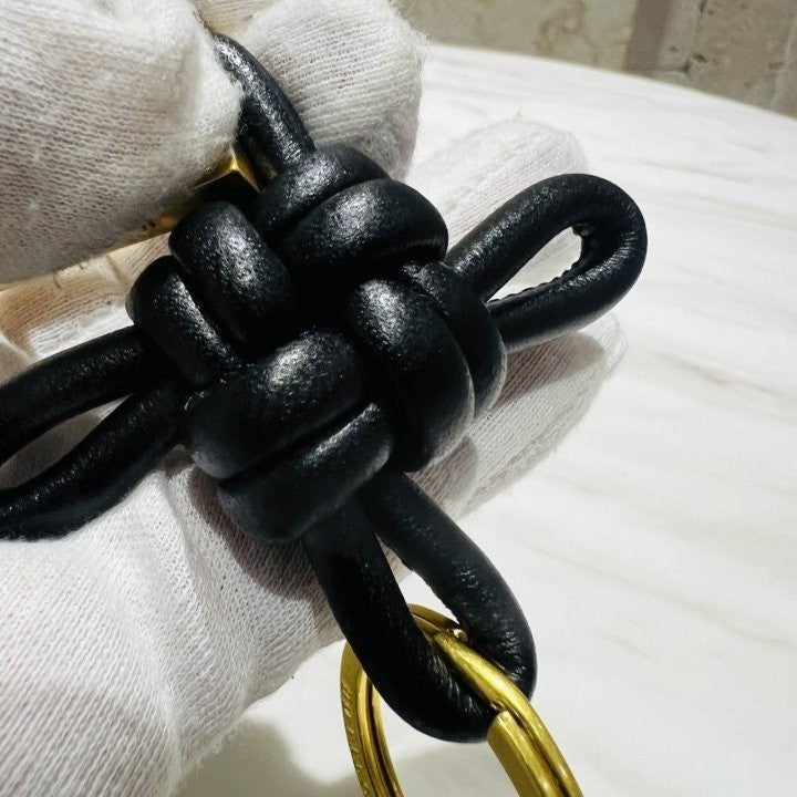 e_eijUd018svc9320mw5rdhzq_3ze1u3.jpg?type=e1920_std